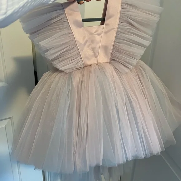 Dress - Picture 6 of 9